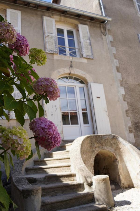 Un Dimanche Chez Julie Chambre Celestine Parthenay Exterior photo